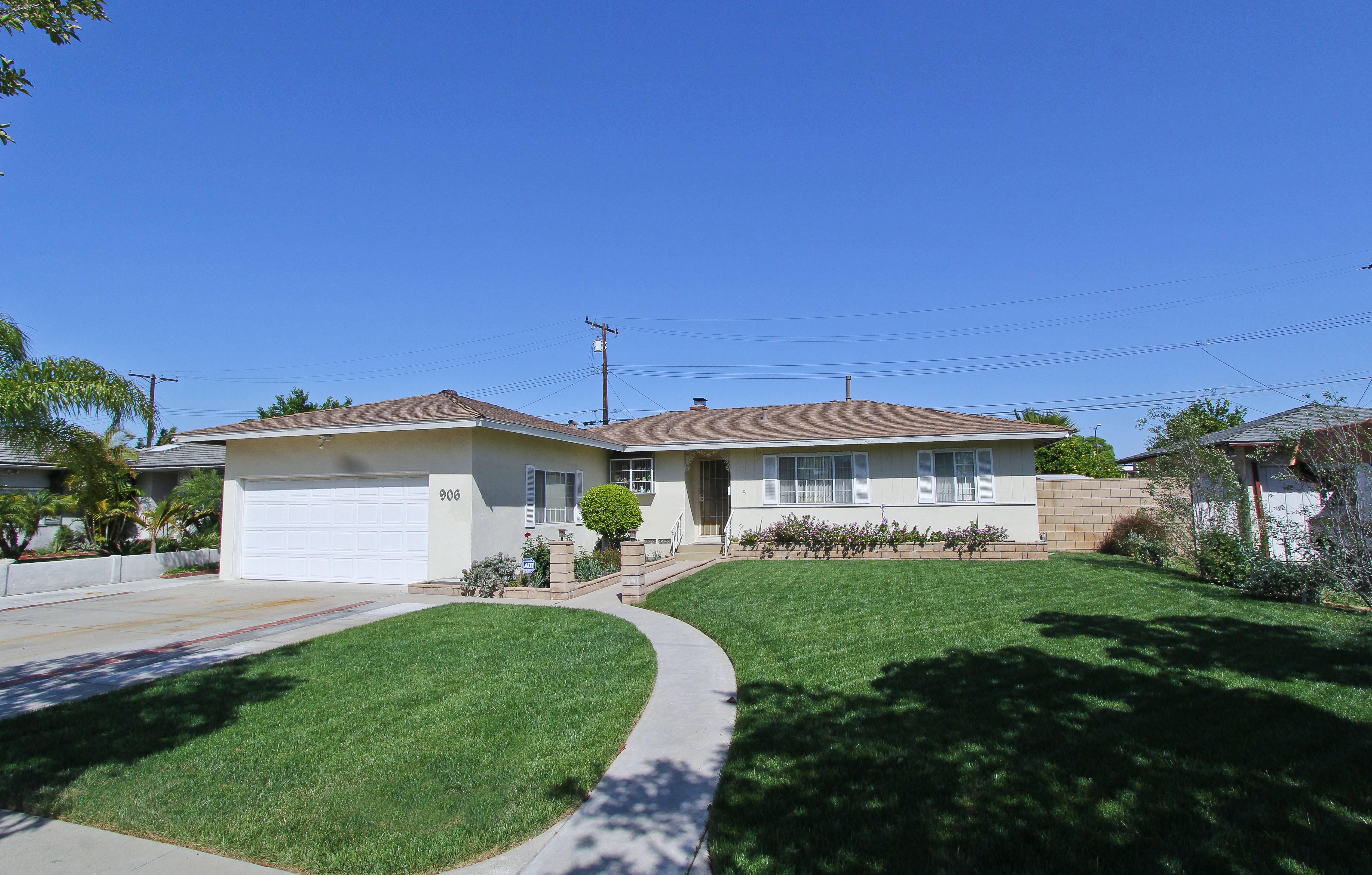 906 N Onondaga, Anaheim, CA